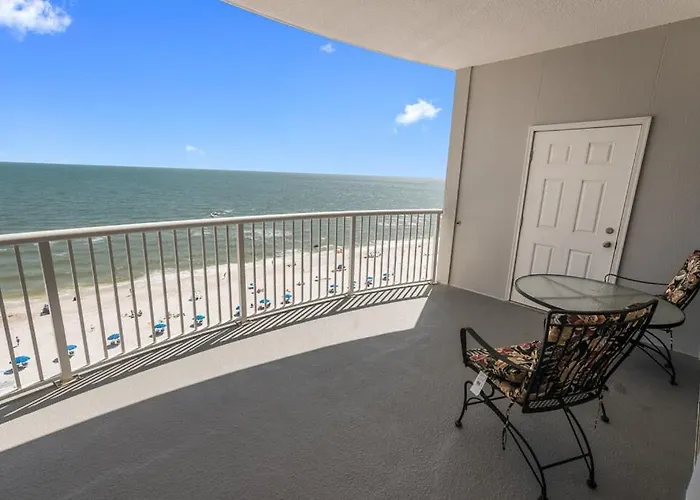 Island Royale: Beachfront In *