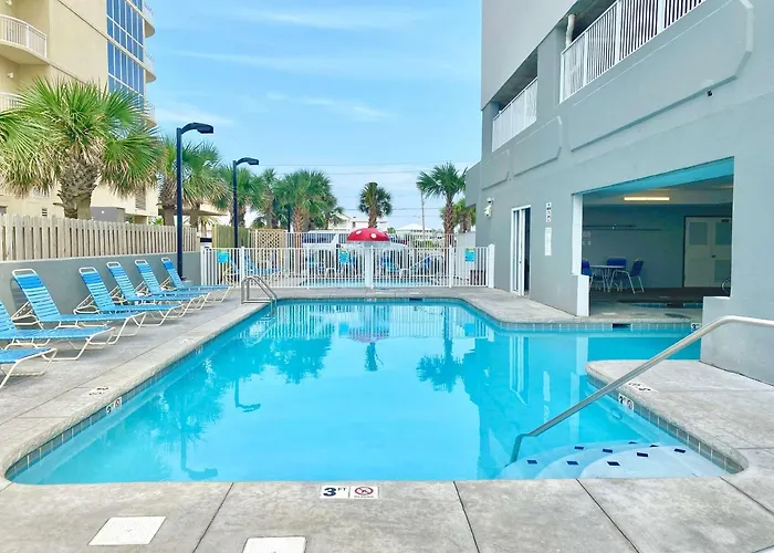 Island Royale: Beachfront In Gulf Shores