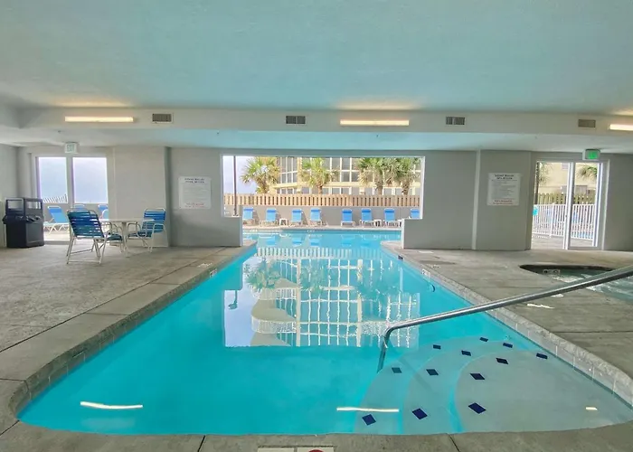 Holiday home Island Royale: Beachfront In Gulf Shores